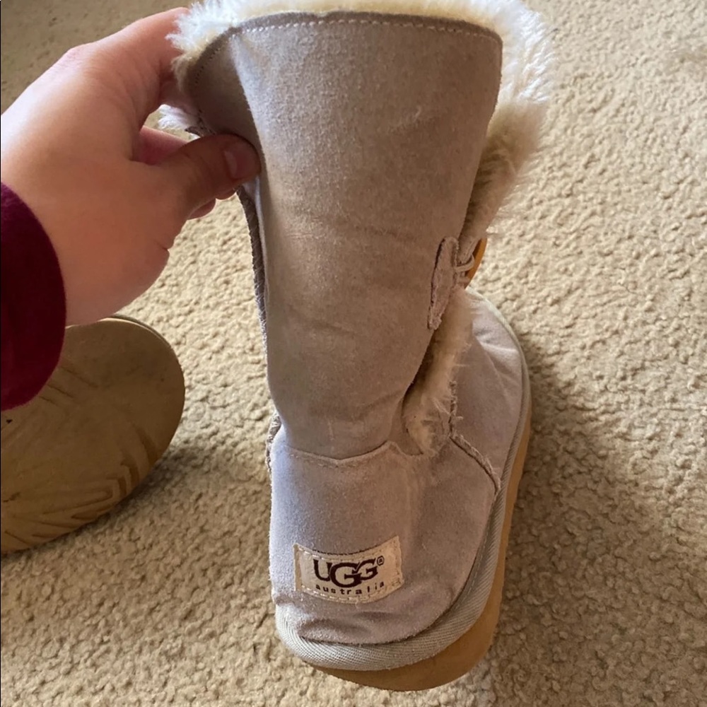 UGG Australia Boots - Picture 8 of 8